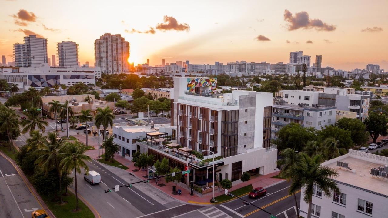Urbanica Fifth Hotel Miami Beach Exterior photo